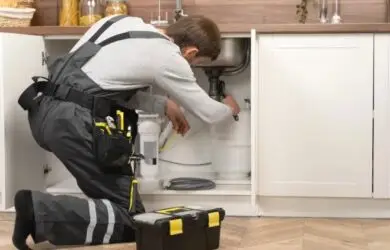 7 Tips for Preventing Plumbing Emergencies in Older Homes