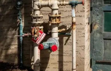 Choosing Professional Plumbing Services for Home